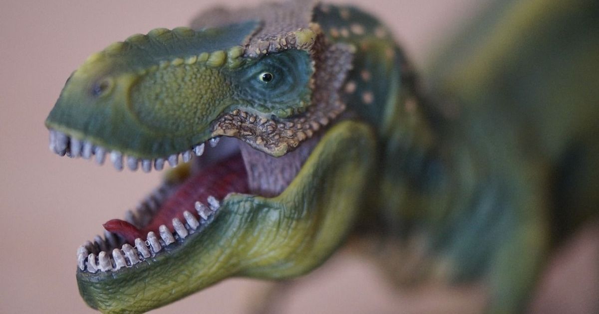 Before an asteroid wiped out dinosaurs, climate change was already killing them slowly