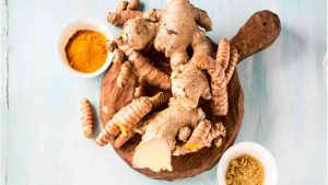 Health benefits of consuming ginger and turmeric in winters 1