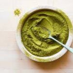 10 Powerful Health Benefits Of Moringa Powder + How To Use It