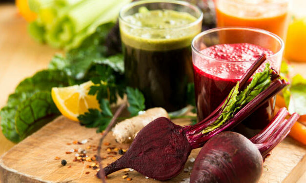 Natural Drinks to Lower Cholesterol: A Culinary Guide￼