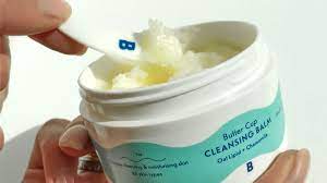 HOW TO TWEAK YOUR SKINCARE ROUTINE FOR AUTUMN/WINTER￼