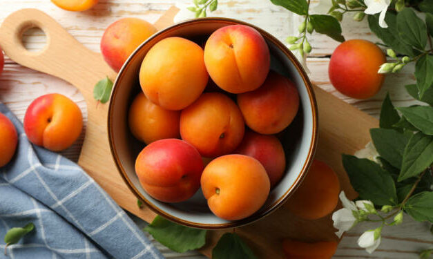 Apricot for Diabetes – A Research-based Guide￼