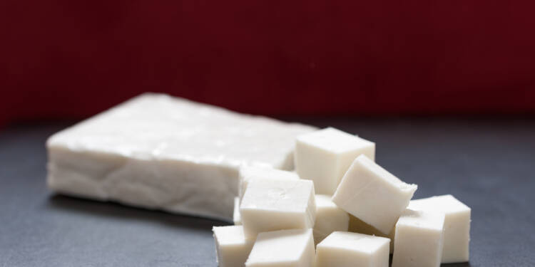 Does Paneer Lower Cholesterol Level?