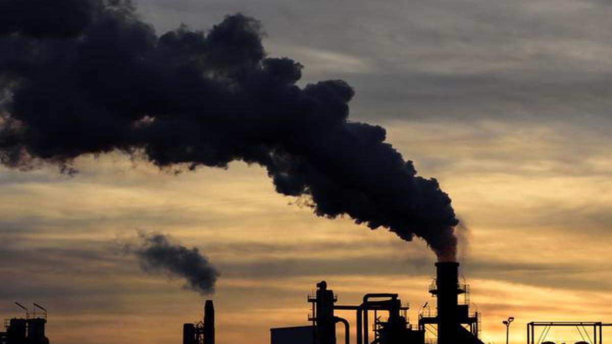 Global warming now more likely to breach 1.5°C threshold by 2027, scientists warn 1 Global warming now more likely to breach 1.5°C threshold by 2027, scientists warn 1