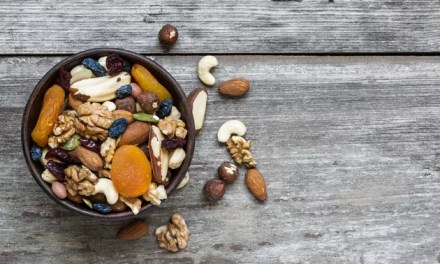 Which Snack Is Healthier, Peanuts or Almonds?