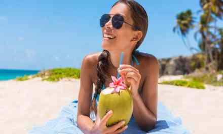 Coconut Water – Benefits, Nutritional Value & Precautions