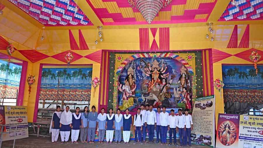 Exhibition at Sagar Island puja highlights climate change risk to Sunderbans