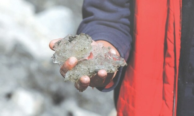 Facing melting glaciers, Hunzais fight for future