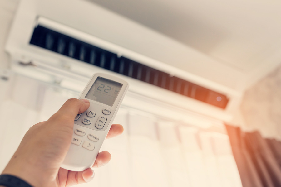 How do I use air conditioning efficiently? Is it better to blast it briefly throughout the day, or just leave it on?