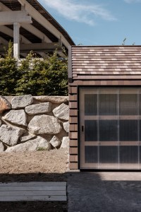 Transforming Waste into Pixels of Glassfiber-Reinforced Concrete 1