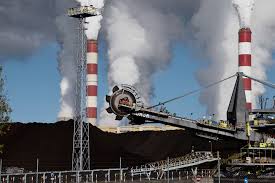EU carbon market emissions fall record 15.5% as renewable power soars