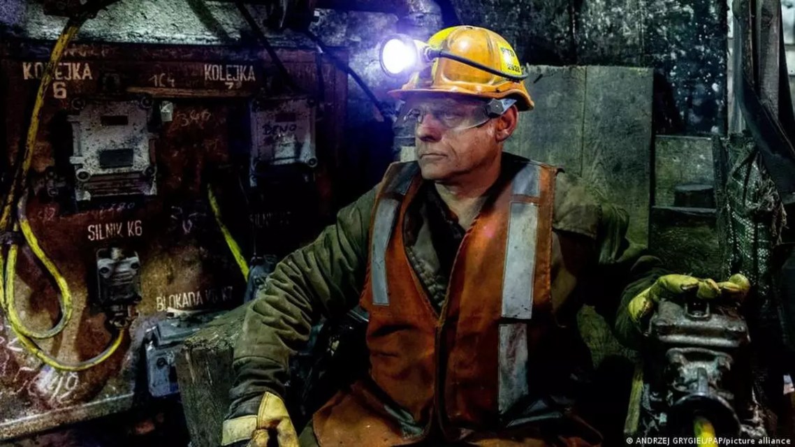 How to phase out fossil fuels without leaving anyone behind