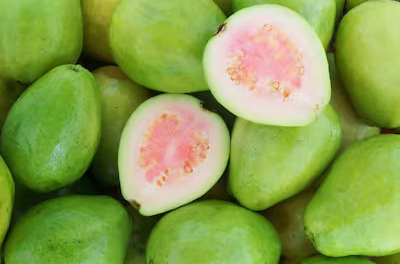 High Cholesterol Management Diet Tips: Top 5 Health Benefits Of Eating Guava This Summer
