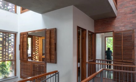 This climate-responsive home in Solapur takes cues from the local vernacular