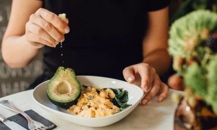 ‘Genius’ method for keeping avocados fresh – with no brown bits – blows minds