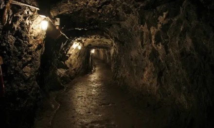 Just a fraction of the hydrogen hidden beneath Earth’s surface could power Earth for 200 years, scientists find