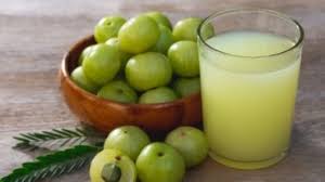 Lower your cholesterol levels with the tangy goodness of amla juice