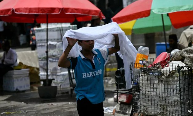 Scientists Warn Of Climate Threat To Chocolate