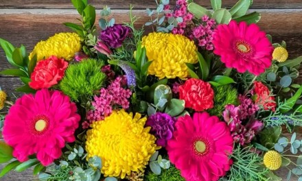 10 Perennial Flowering Plants That Purify Air