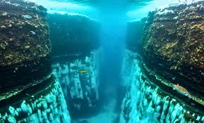 Under Antarctica’s Ice, Scientists Uncover 300+ Giant Canyons With Profound Ocean Consequences