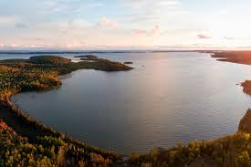 Top 5 countries richest in freshwater reserves