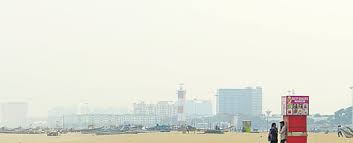 India’s new air pollution threat: We’re breathing plastic