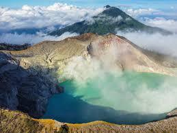 The Lake That Burns At Night: Inside Earth’s Living Volcano Where Blue Flames Are Visible From Space