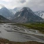 Study assesses risks from hanging glaciers in Central Himalaya