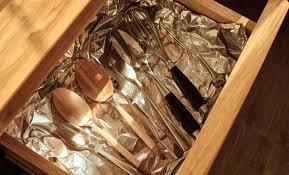 Putting Aluminum Foil in Kitchen Drawers: Why It Works and Why So Many People Are Doing It