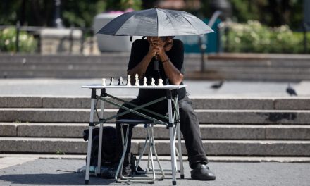Climate change may be making us lonelier. How heat waves and extreme weather disrupt social connections
